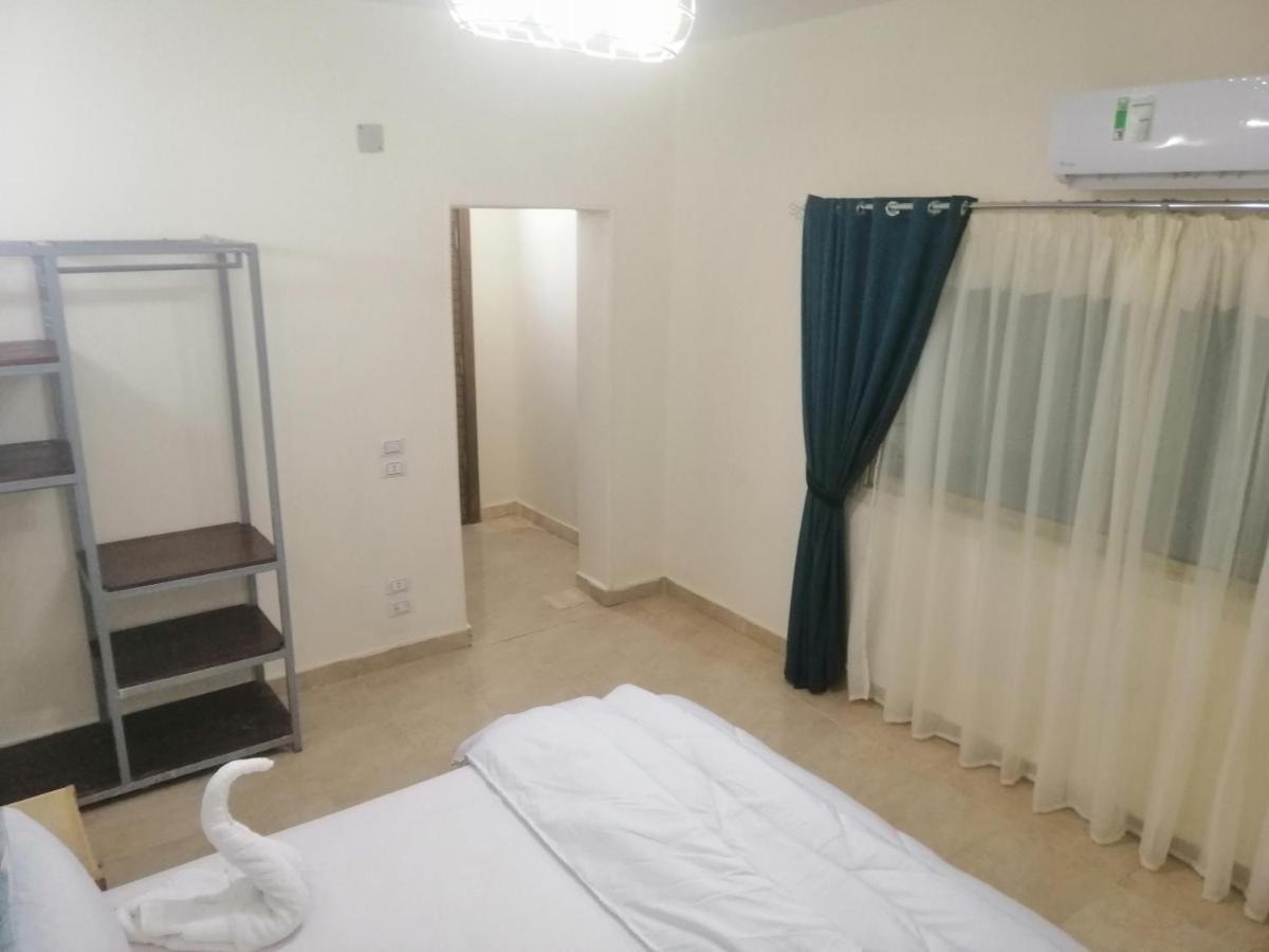 Anubis Kingdom Pyramids Hostel Kafrat al Jabal ภายนอก รูปภาพ