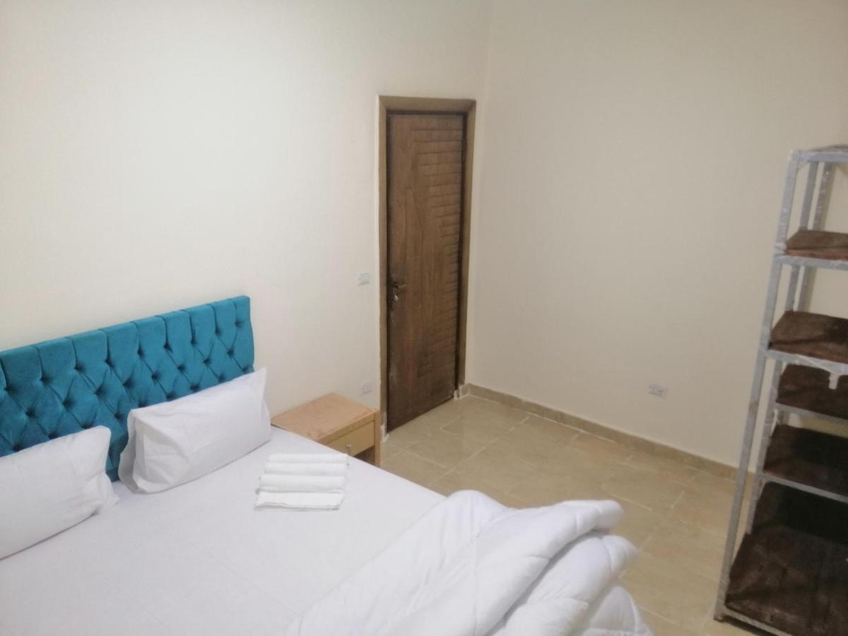 Anubis Kingdom Pyramids Hostel Kafrat al Jabal ภายนอก รูปภาพ