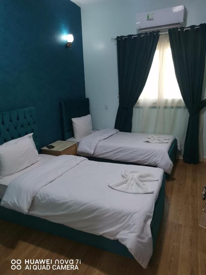 Anubis Kingdom Pyramids Hostel Kafrat al Jabal ภายนอก รูปภาพ