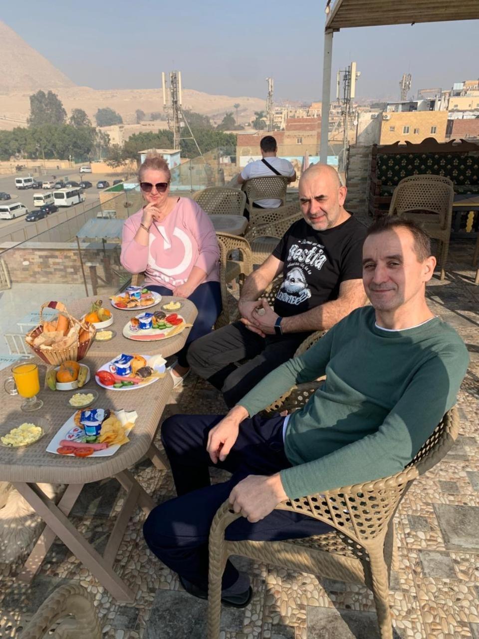 Anubis Kingdom Pyramids Hostel Kafrat al Jabal ภายนอก รูปภาพ