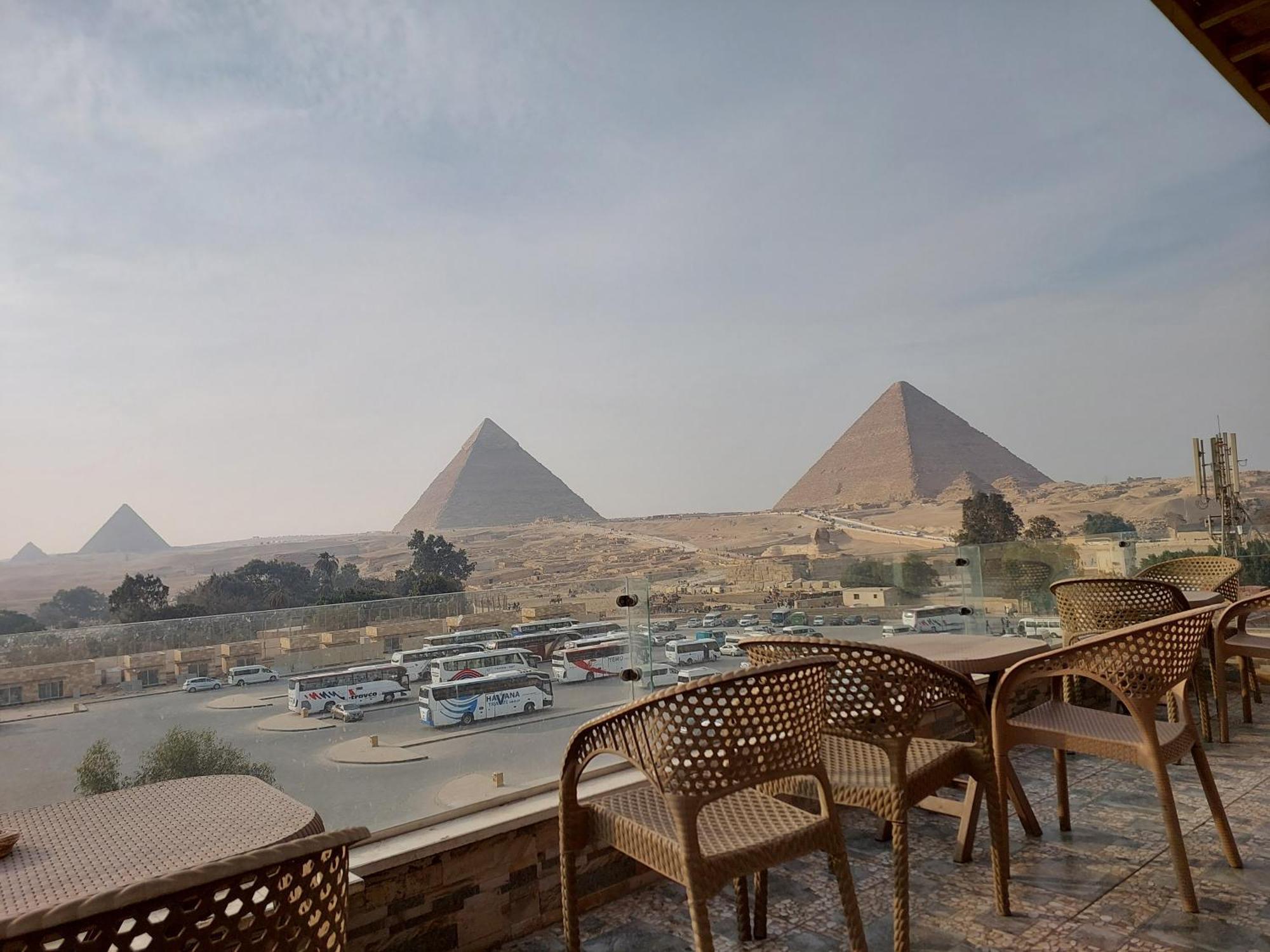 Anubis Kingdom Pyramids Hostel Kafrat al Jabal ภายนอก รูปภาพ