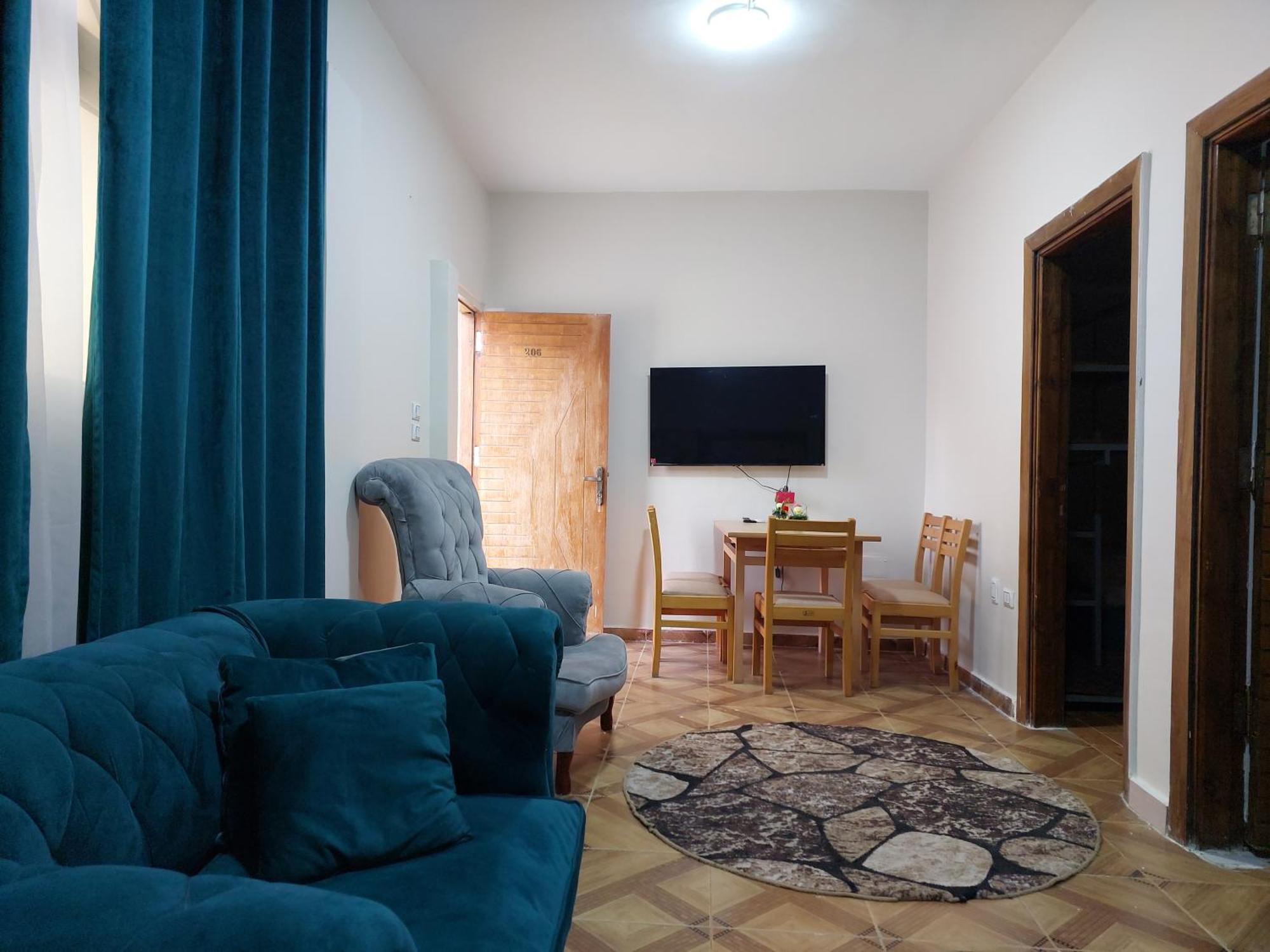 Anubis Kingdom Pyramids Hostel Kafrat al Jabal ภายนอก รูปภาพ