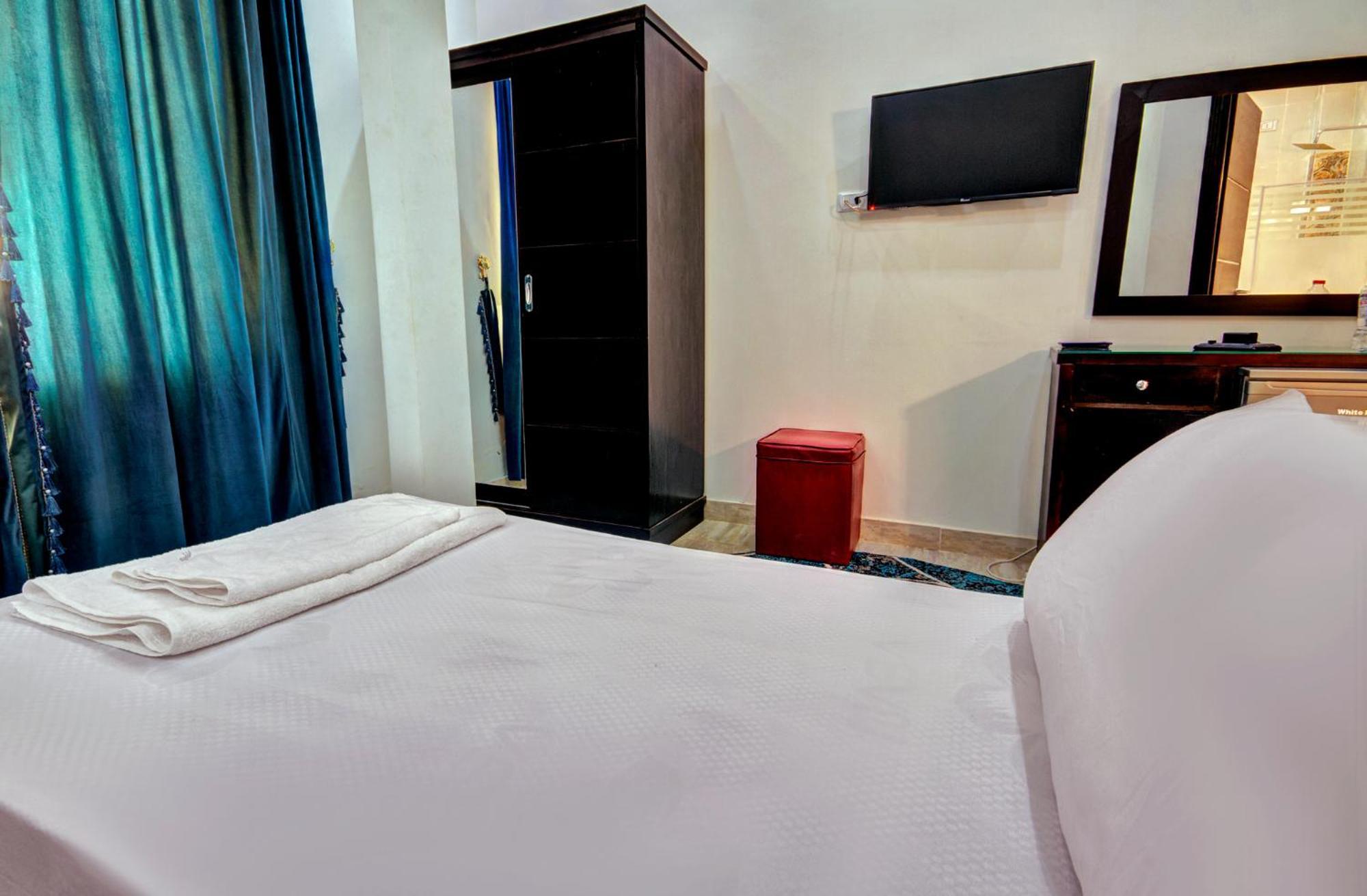 Anubis Kingdom Pyramids Hostel Kafrat al Jabal ภายนอก รูปภาพ