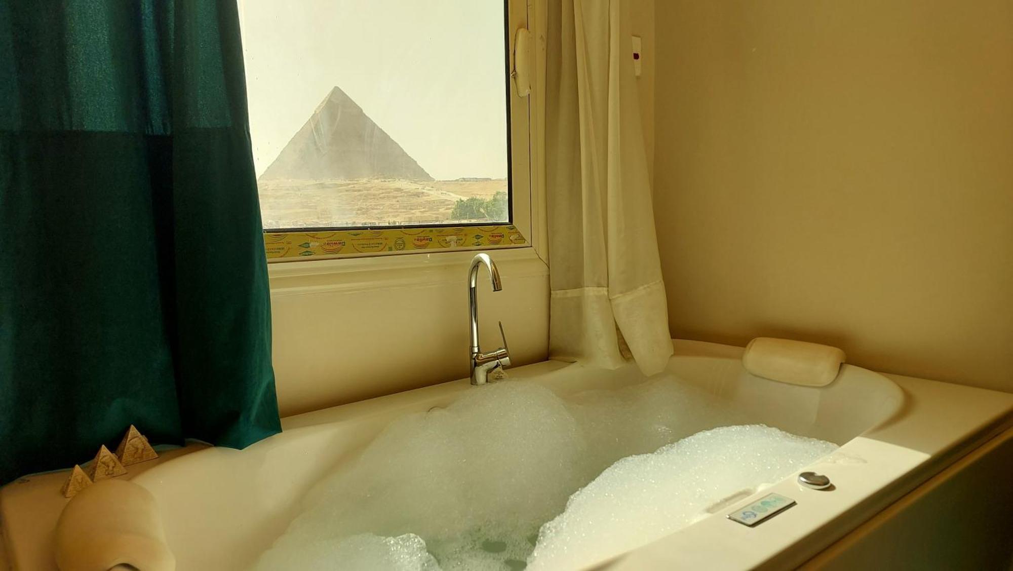 Anubis Kingdom Pyramids Hostel Kafrat al Jabal ภายนอก รูปภาพ